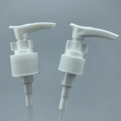 De normale Plastic Witte 24mm Pomp van de Lotionautomaat voor Blikken