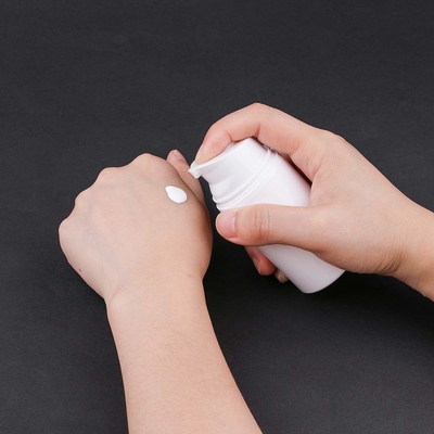 Fles de Zonder lucht 50ml van de lotionpp Pomp met het Schermdruk